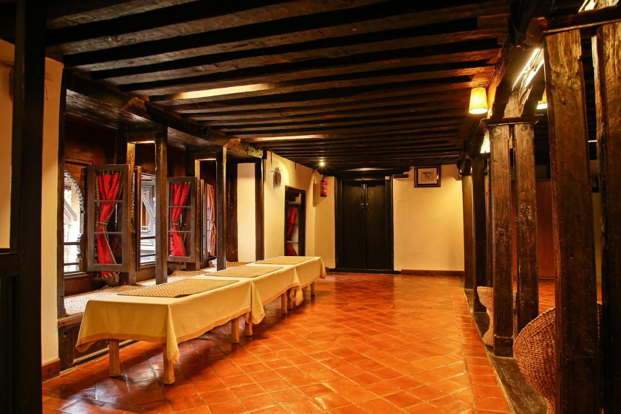 Newa Chen Historic House Unesco Lalitpur Eksteriør billede